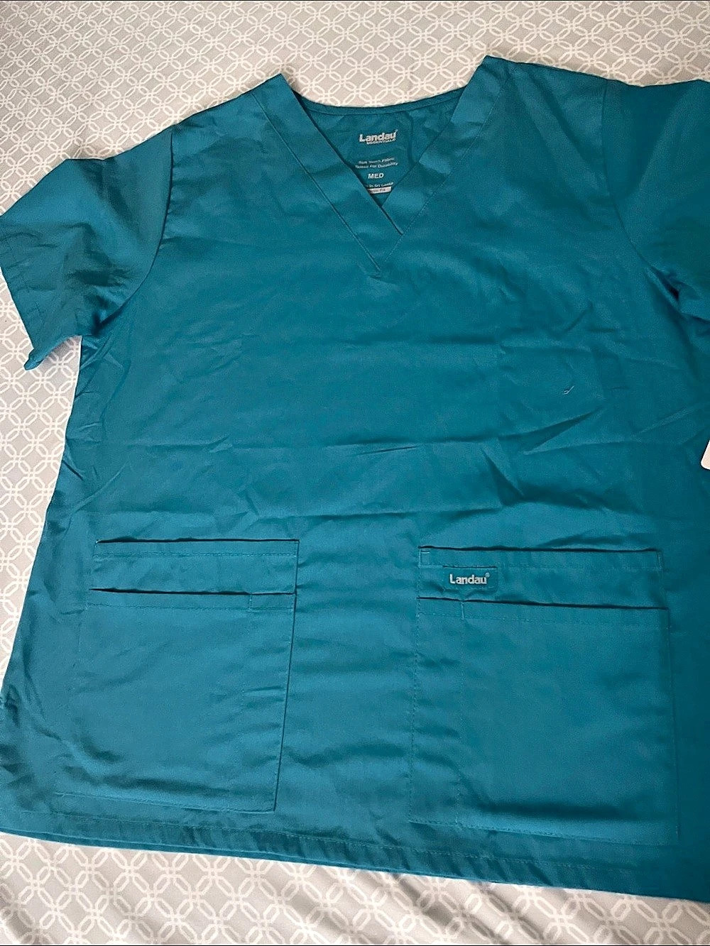 Landau Classic Fit Scrub Top in Blue Size Medium NWT